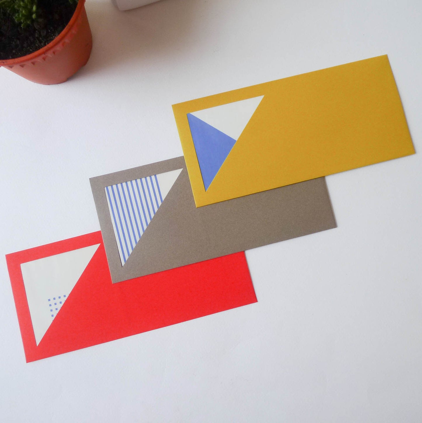 Drop Around x Classiky: Letter Set with Window