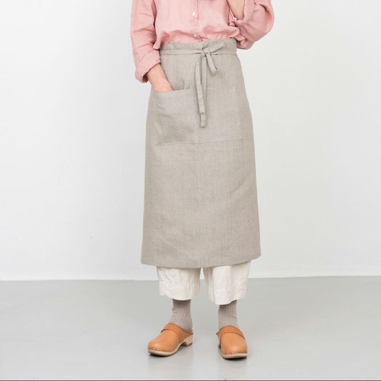 FLW: Linen Garcon Apron - Natural