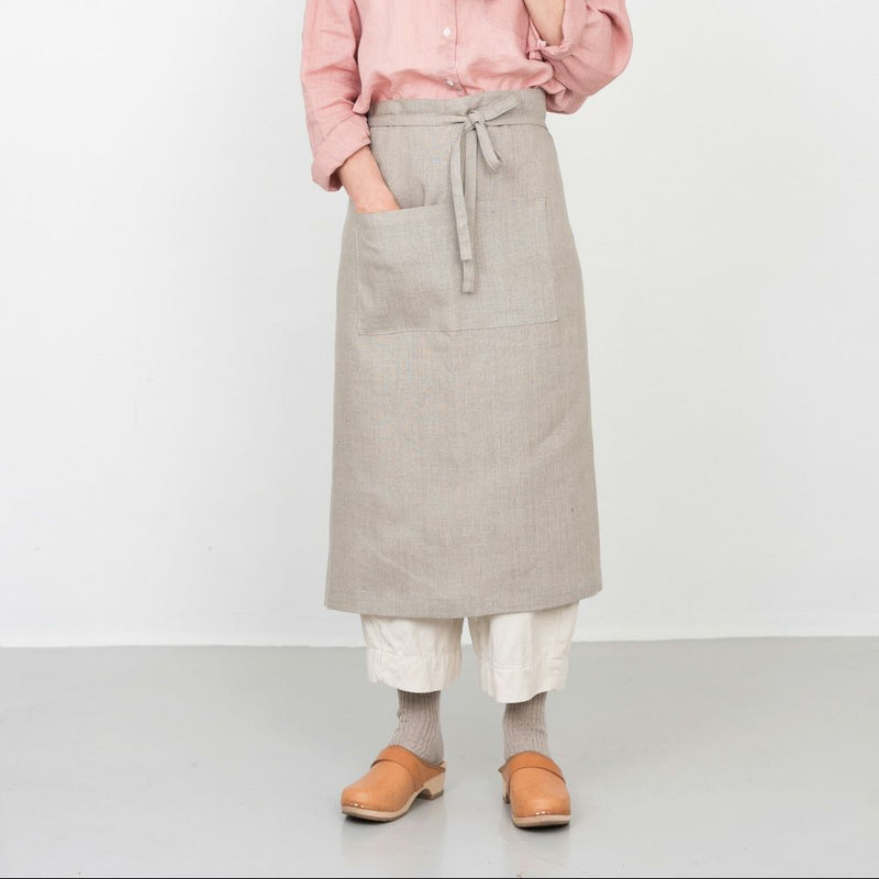 FLW: Linen Garcon Apron - Natural
