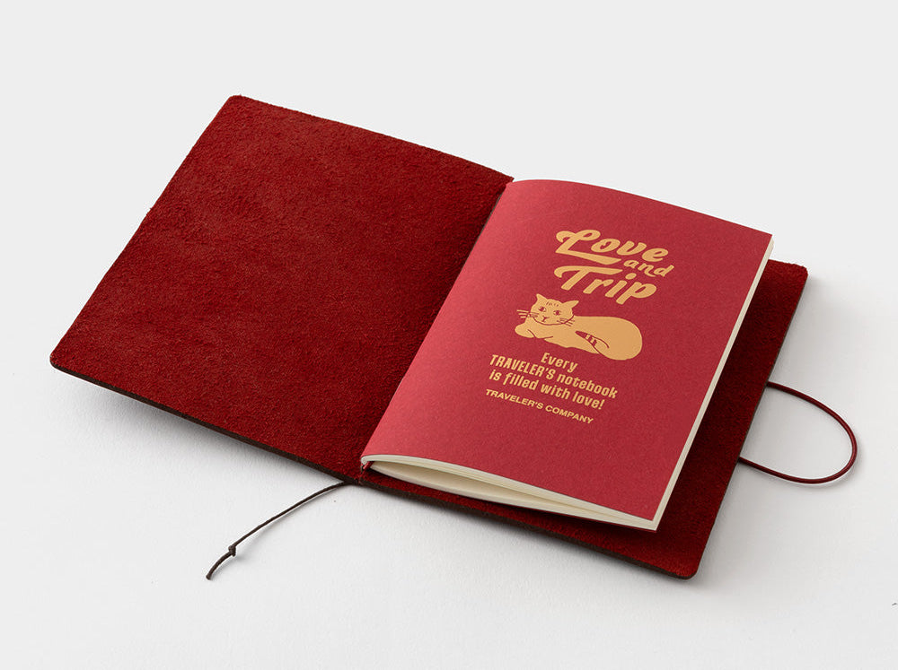 TRAVELER’S notebook LOVE AND TRIP Red [Passport Size]