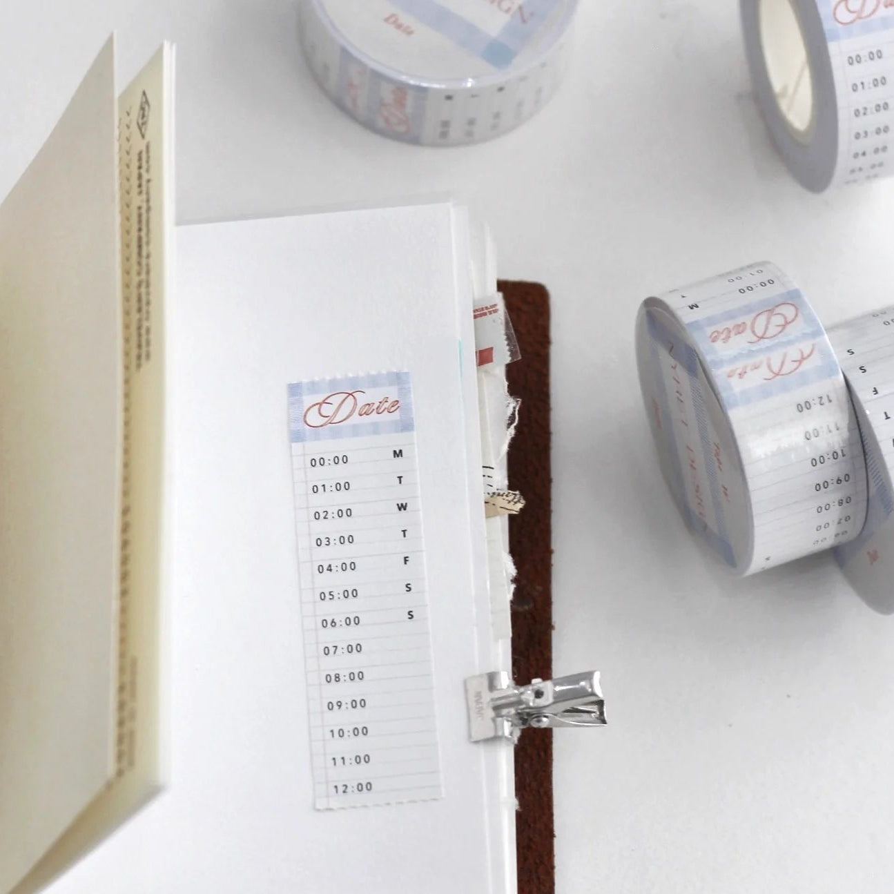Nyret: Tape W - Date