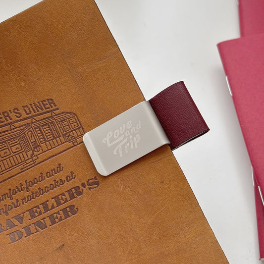 TRAVELER’S notebook LOVE AND TRIP Pen Holder