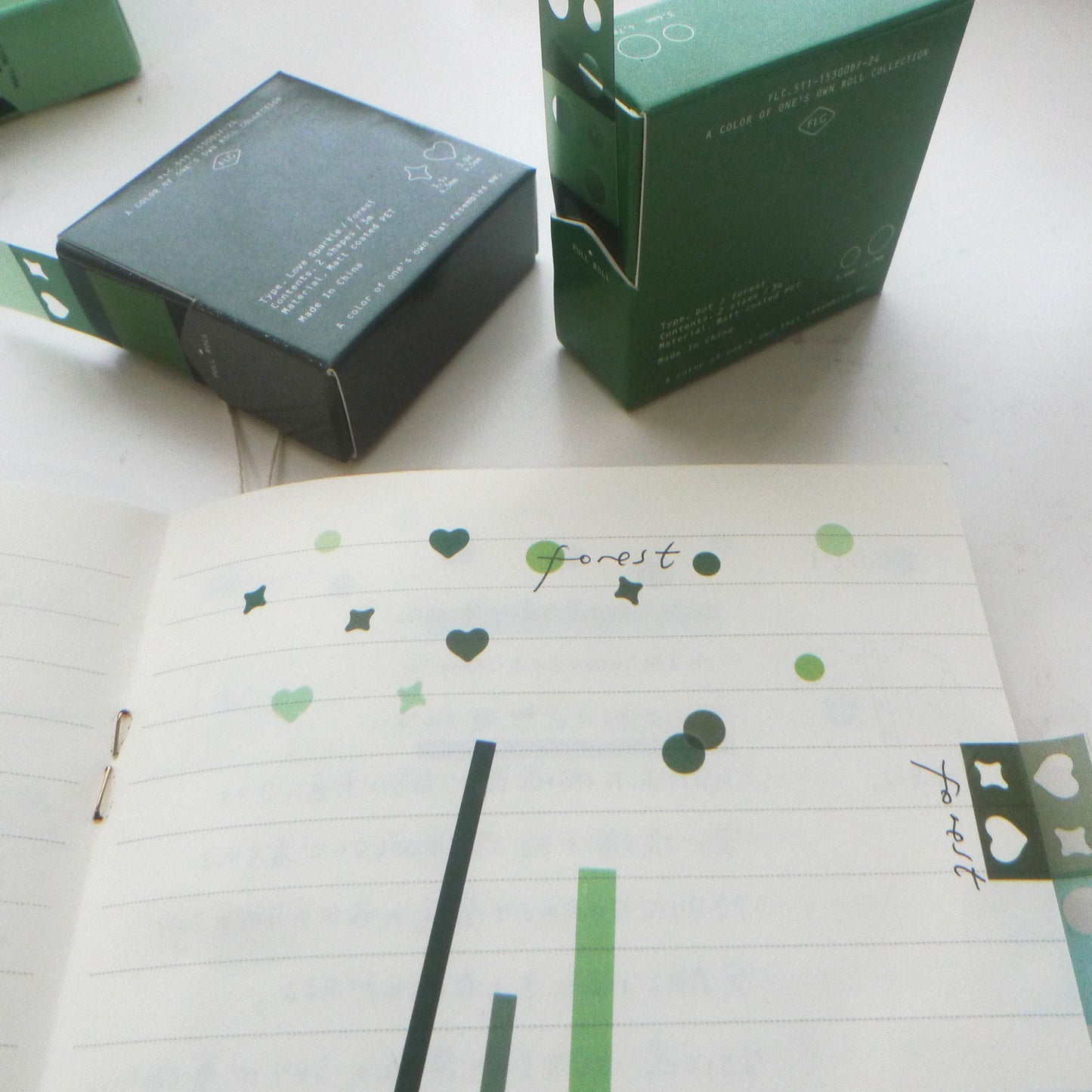 Flagg: A colour of one's own - Forest