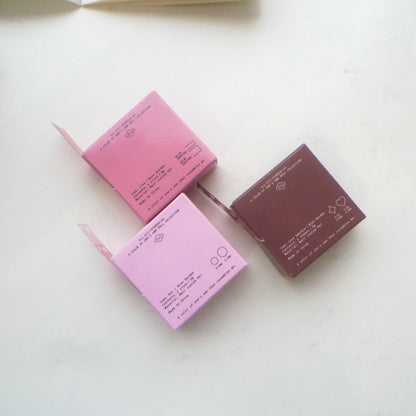 Flagg: A colour of one's own - Rose Garden