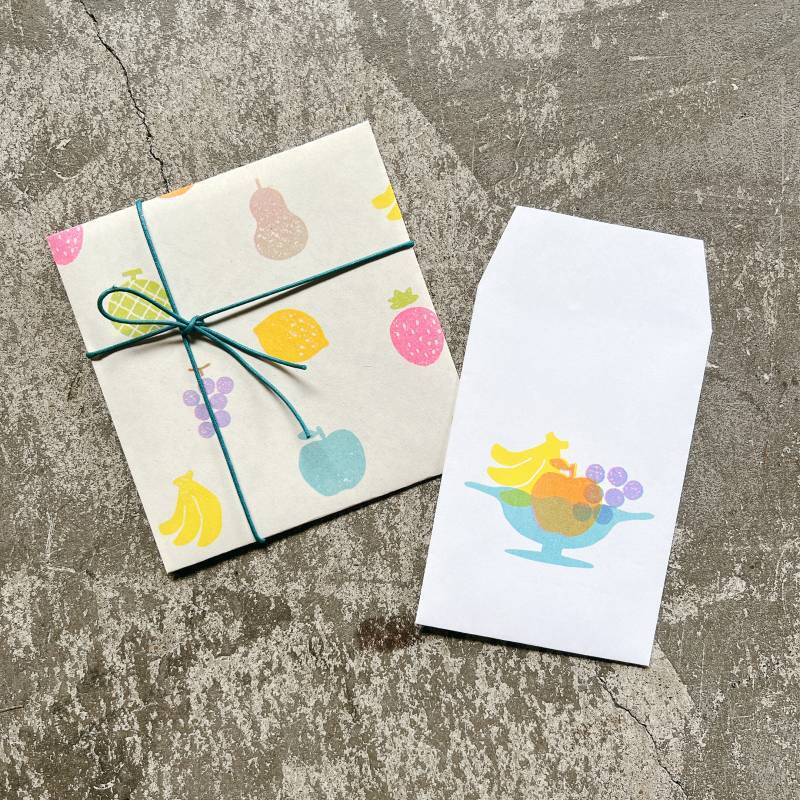 Mizushima: Paper Bags (Fruits)