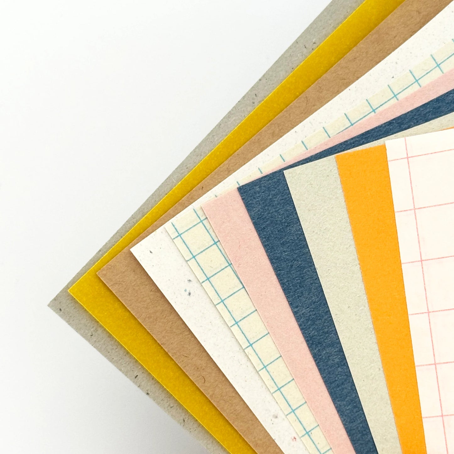 Mizushima: IROIRO Scrapbook