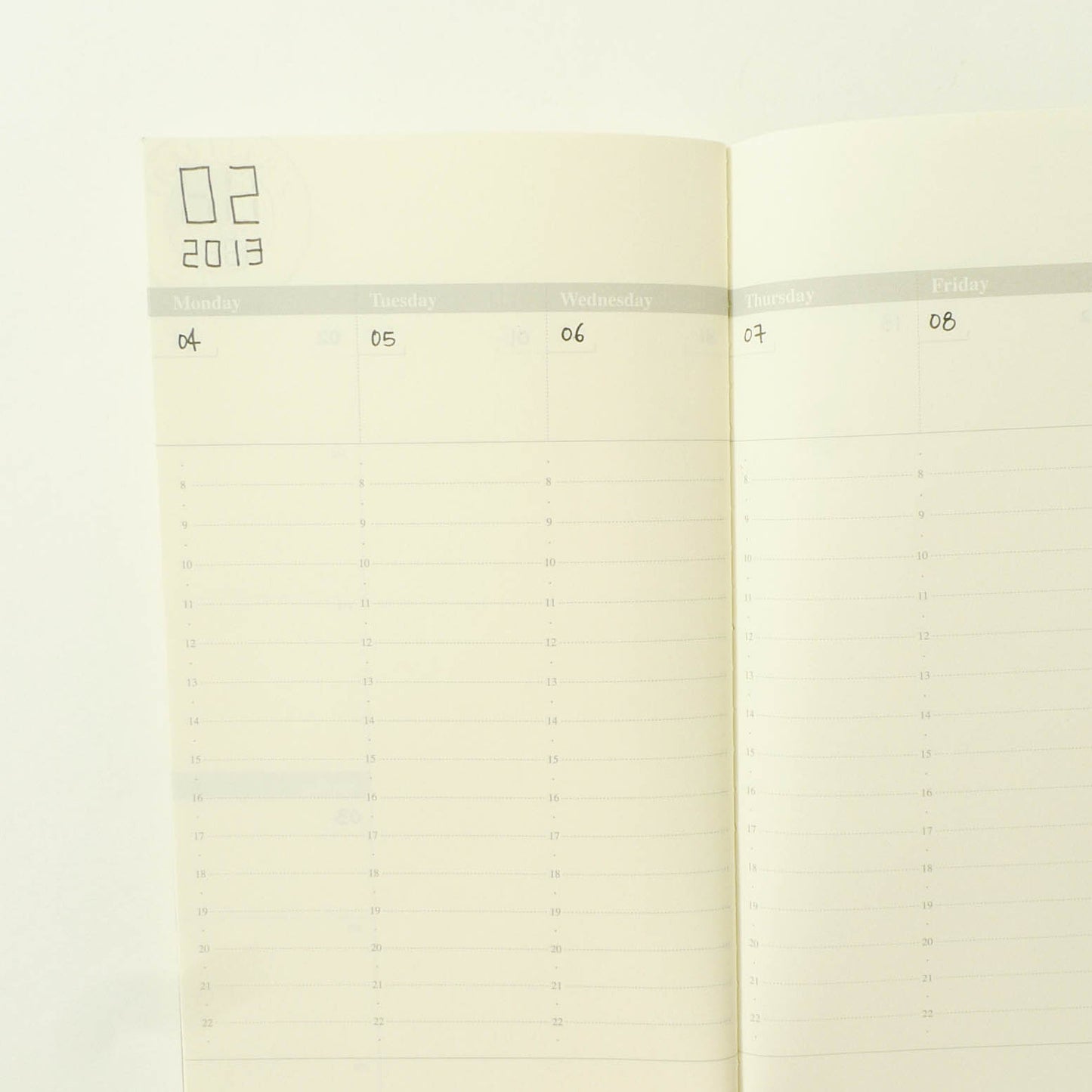 018 Refill Free Diary - Weekly Vertical (Regular Size)