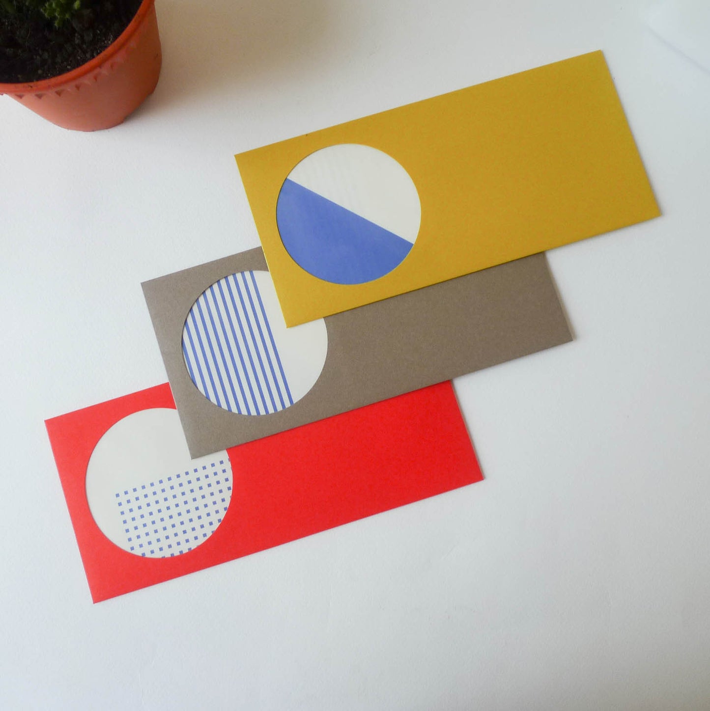 Drop Around x Classiky: Letter Set with Window