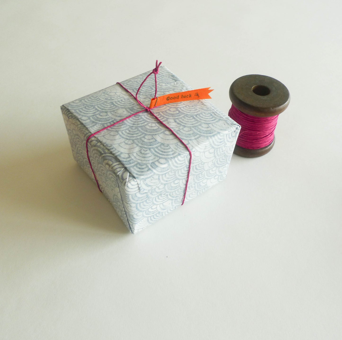 PaperPhine: Strong Paper Twine (Small Bobbins) - Red