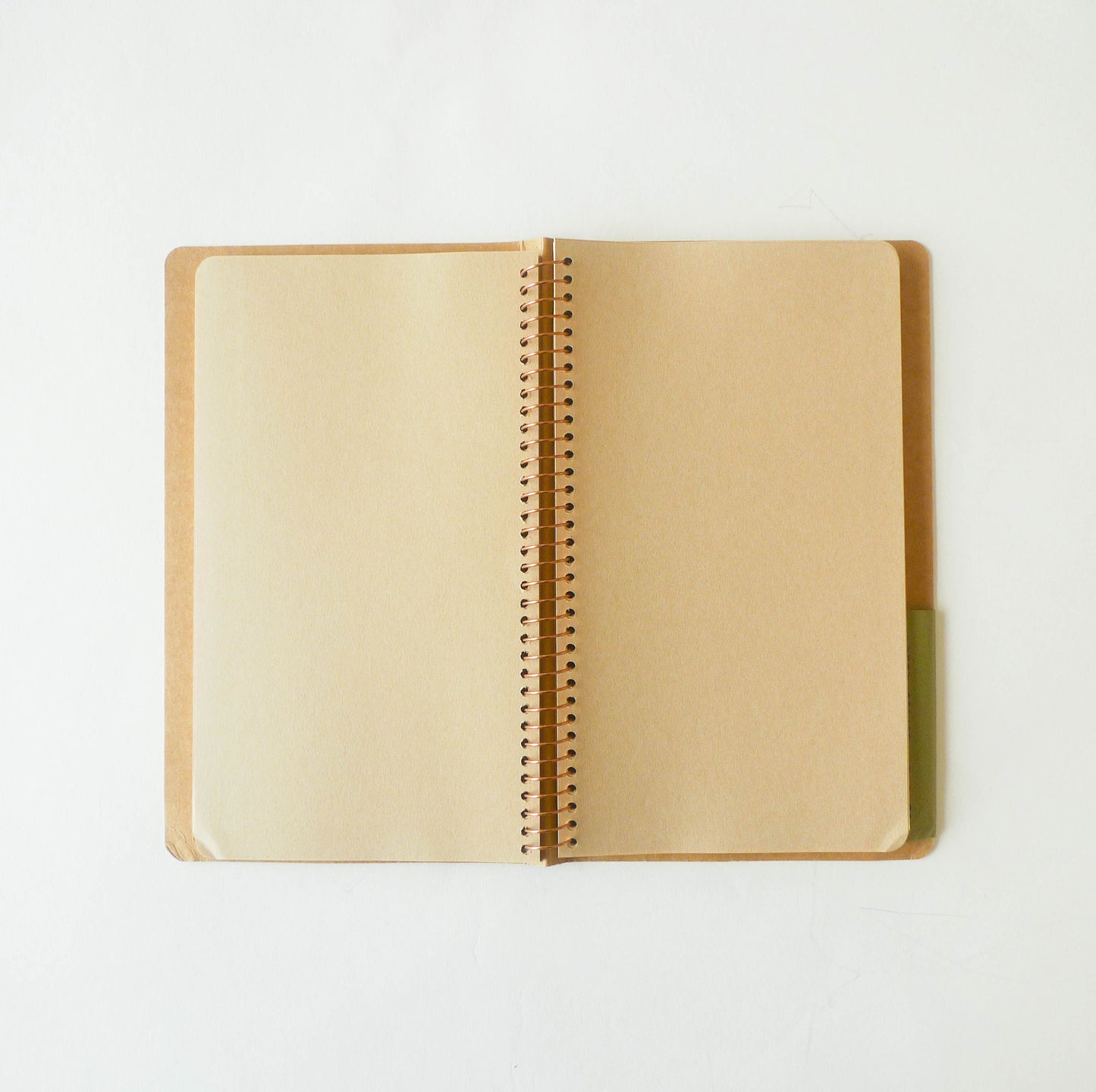 SPIRAL RING NOTEBOOK: Kraft Paper