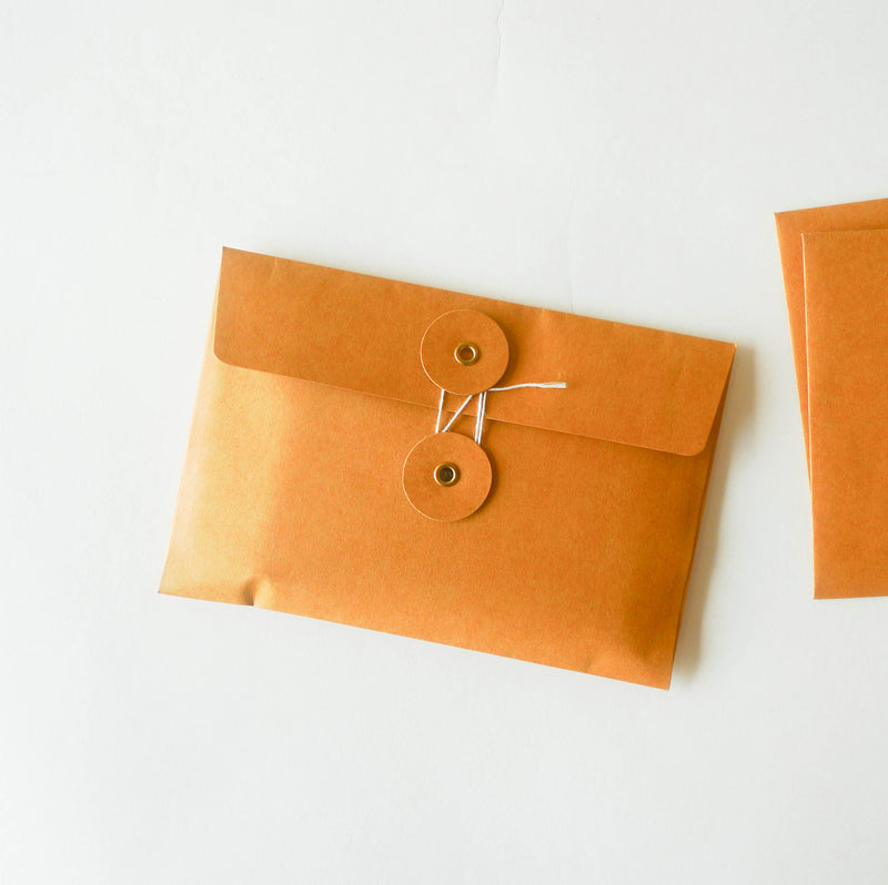 Kraft Envelope with Eyelet (Orange)