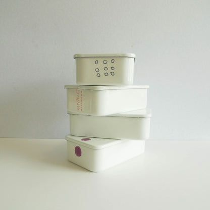 Mitsou x Classiky: Enamel Bento Box