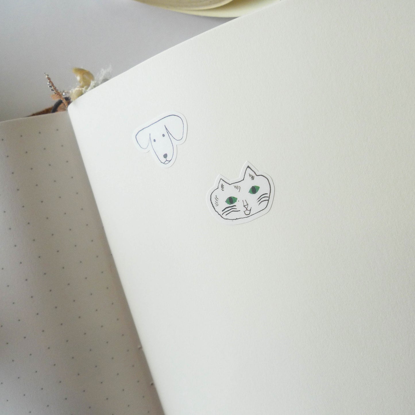 Toranekobonbon x Classiky: Roll Stickers (Dog)