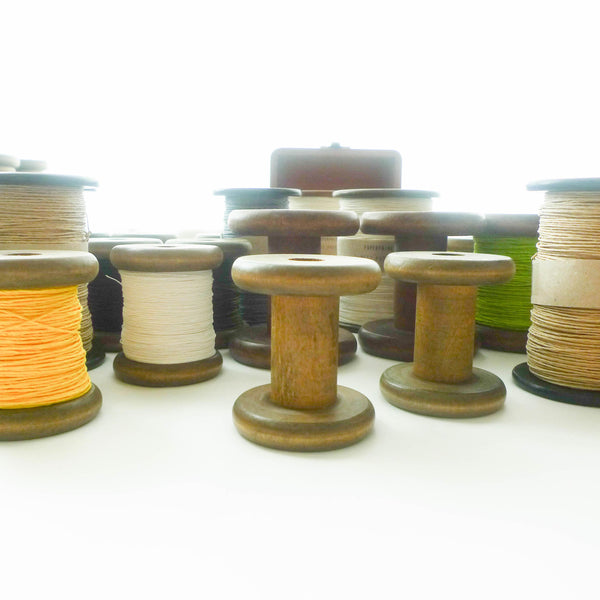 PaperPhine: Stained Wooden Vintage Bobbins